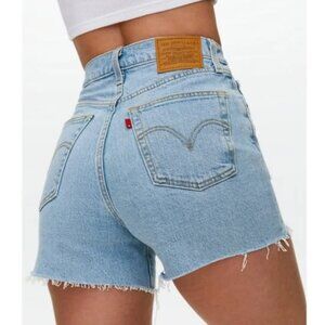 EUC Levi's High Rise Shorts - Lightweight stretch denim
